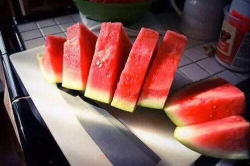 吃瓜天阴完整版,一场引人入胜的悬疑大戏